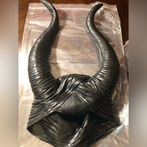 Black Horned Headpiece for Halloween